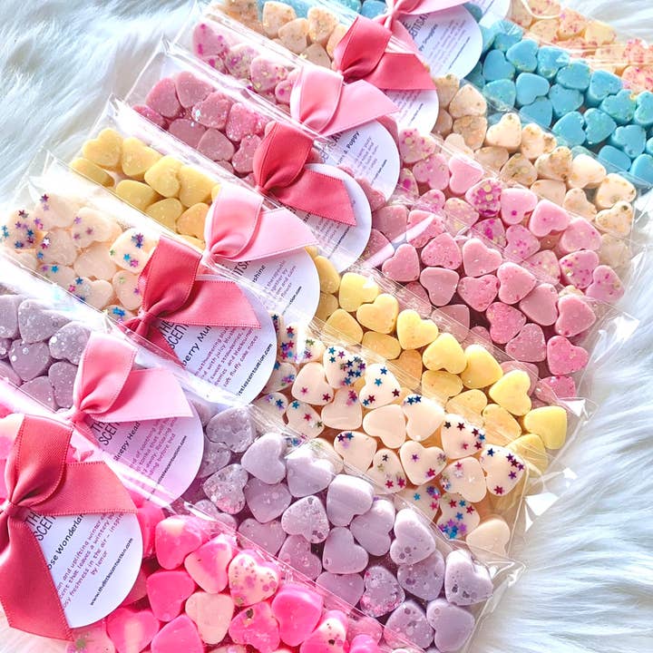 The Little Scentsation UK – wholesale Wax melt – ‘55 Hearts‘ Wax Melts1