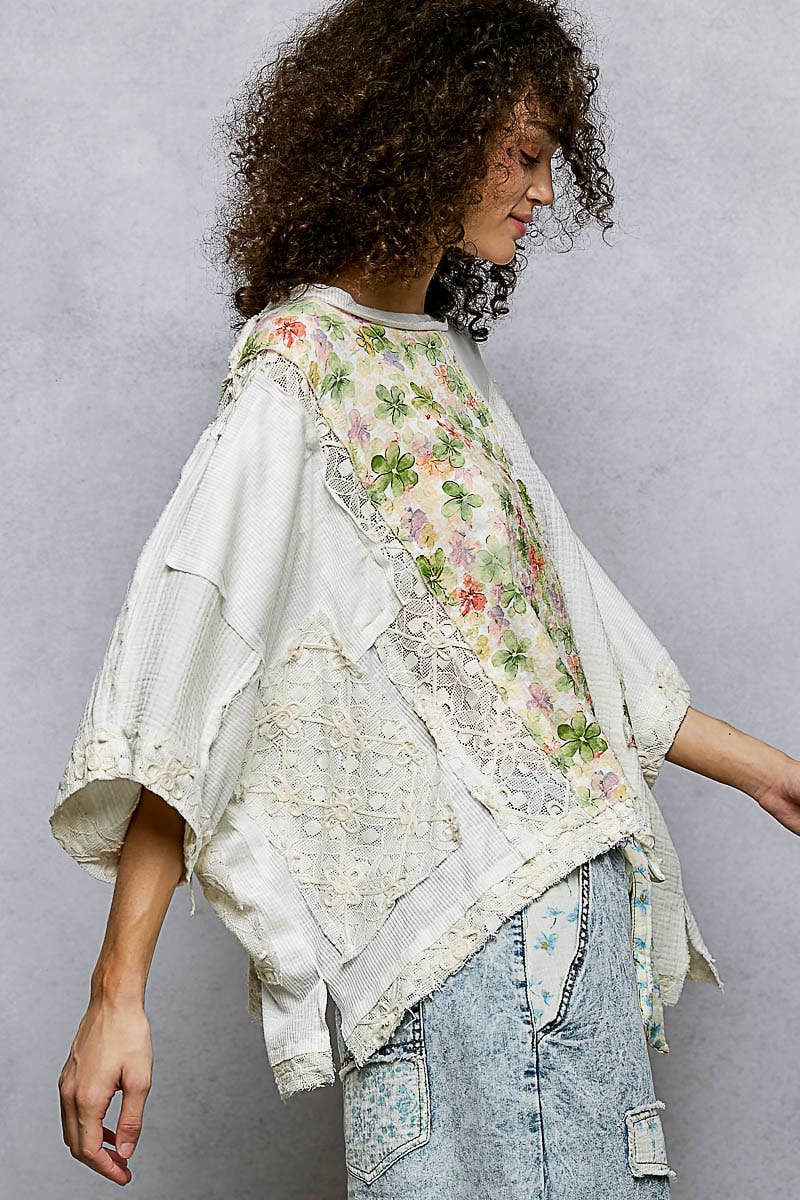 Pol Clothing - Wholesale Blouse - Women's - Round Neck Double Gauze Floral Woven Top7