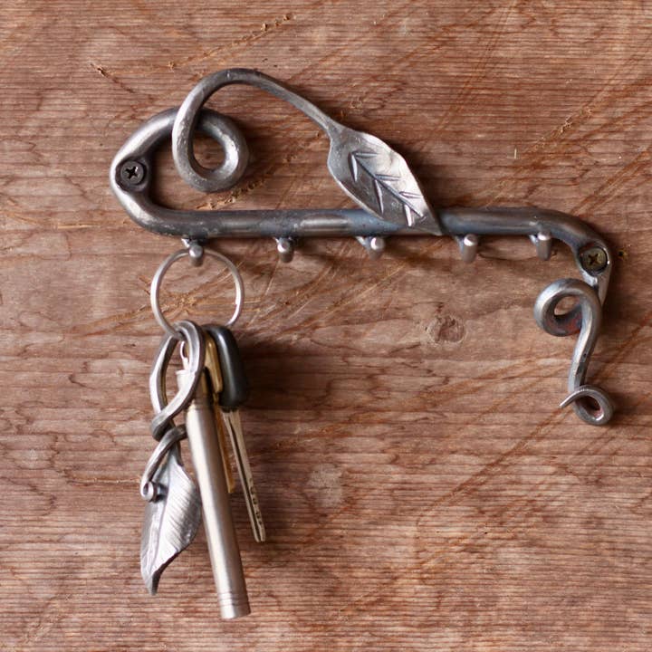 Wicks Forge - Wholesale Wall Hook - Leafy Key Rack3