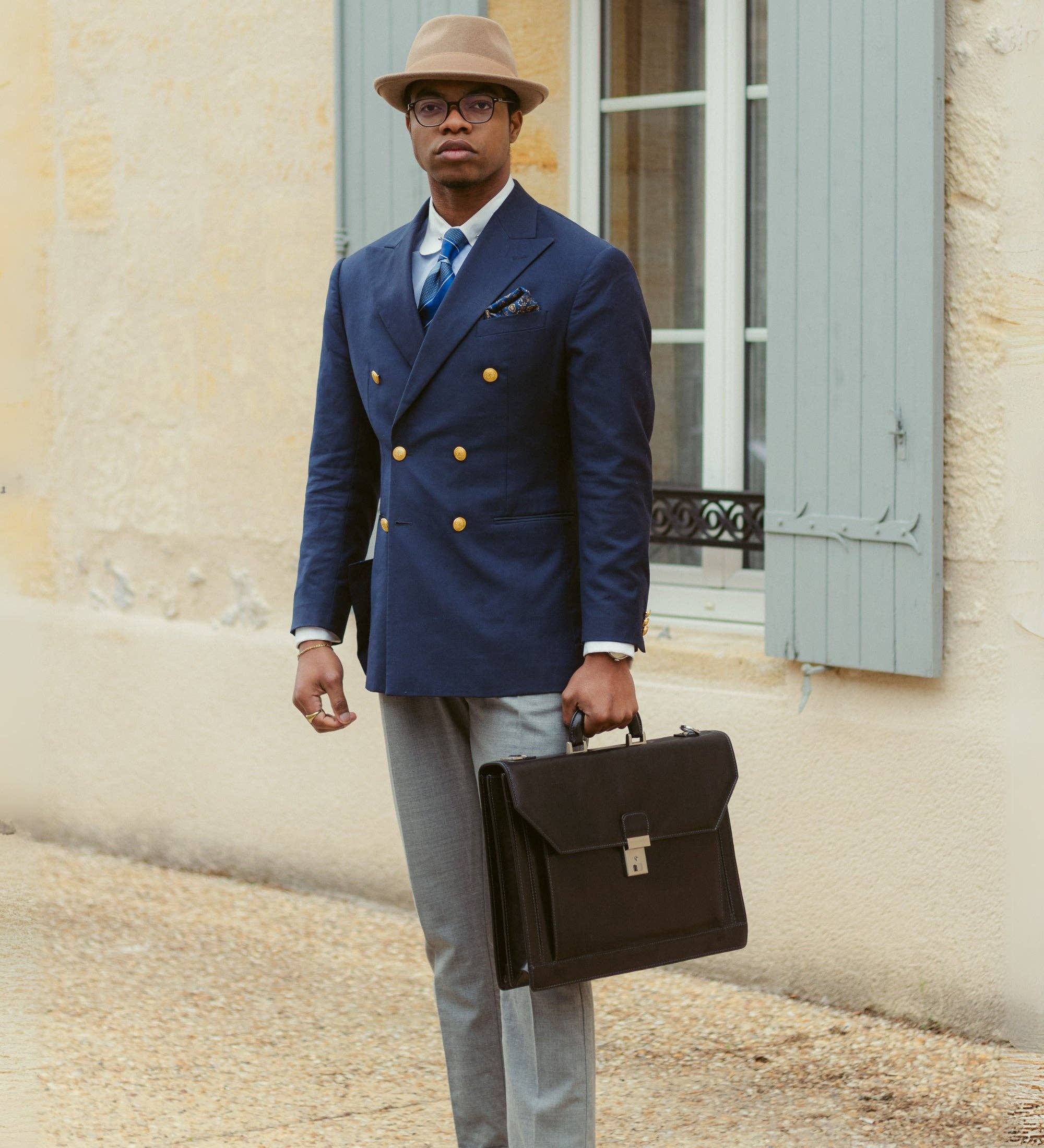 Time Resistance – Engroshandel Dokumentmappe – Unisex – Stor læderattachémappe - Den usynlige mand12