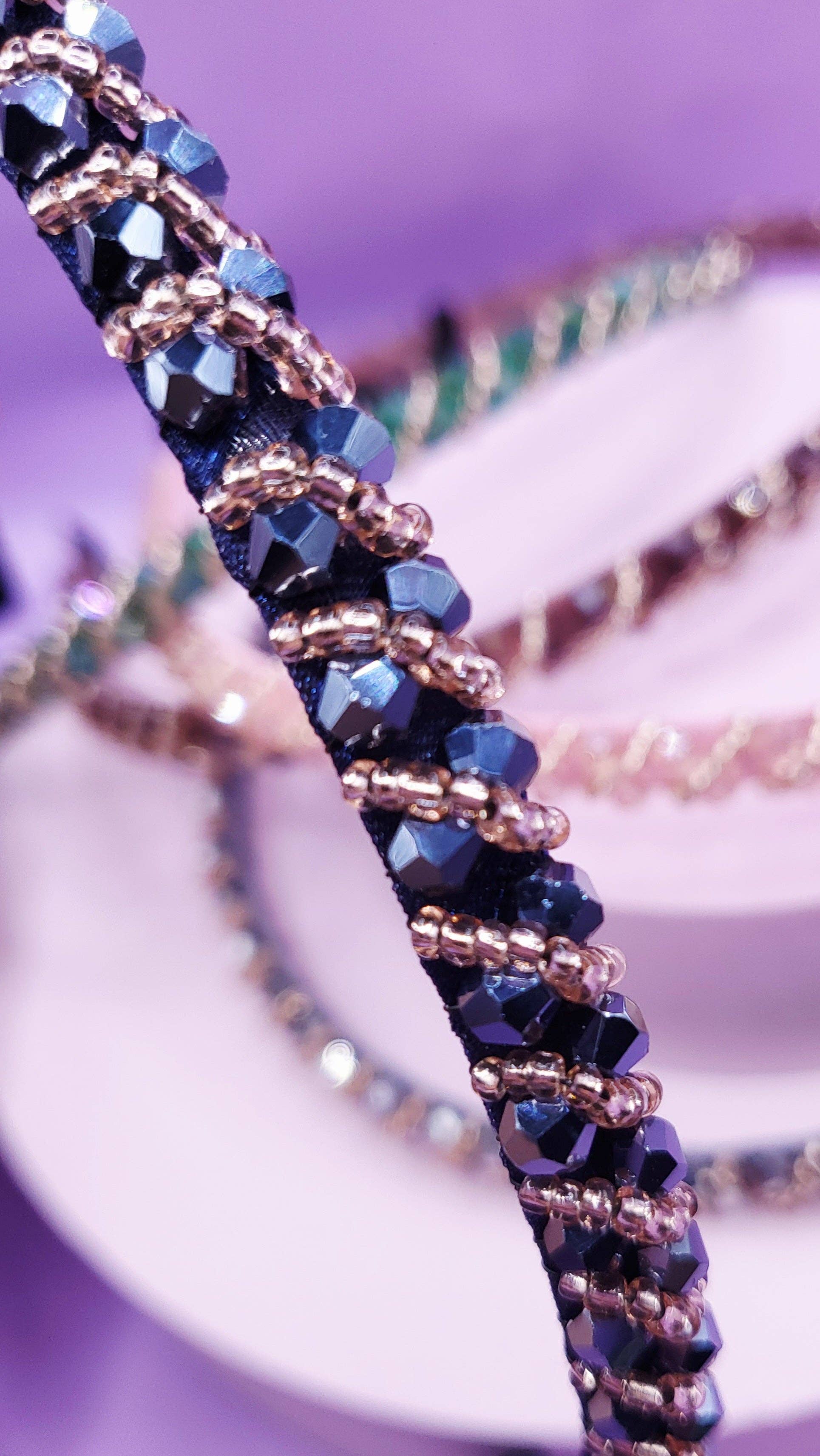 Arya Jewellery Wholesale - Vendita all'ingrosso Fascia per capelli - Donna - Fascia per capelli con perline dorate di cristallo2