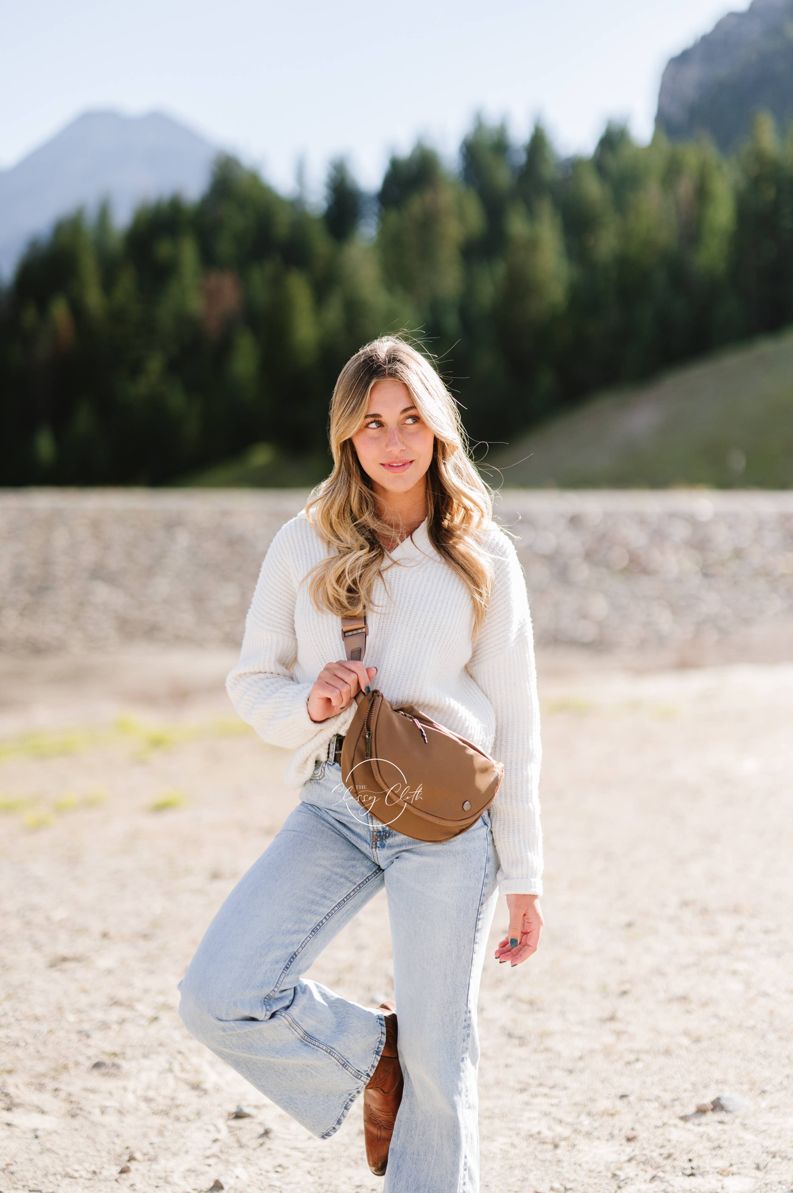 The Classy Cloth WS – wholesale Belt bag – Women’s – Margot Moon Belt Bag - Mocha RTS12