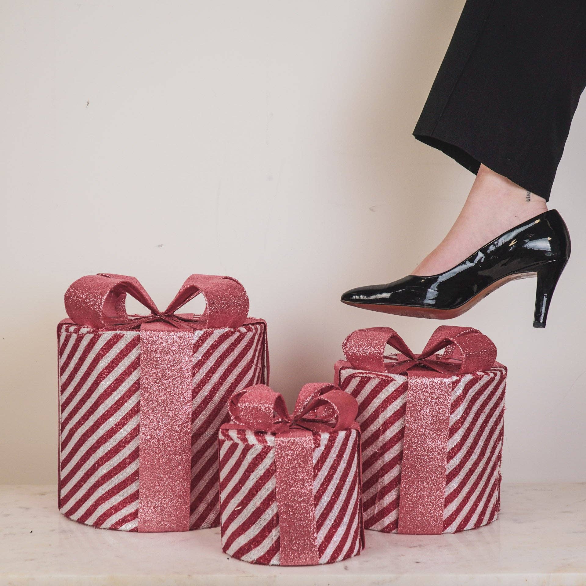 Housevitamin bv - Wholesale Christmas Decoration - Led Xmas Gift - S3 - Polysterene - Pink/White-15/20/25cm3