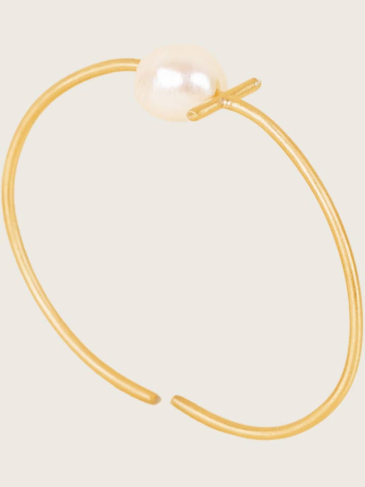 Bracelet de perles Murnia plaqué en or fin recyclé 18K pour la vente par SHANSHAN