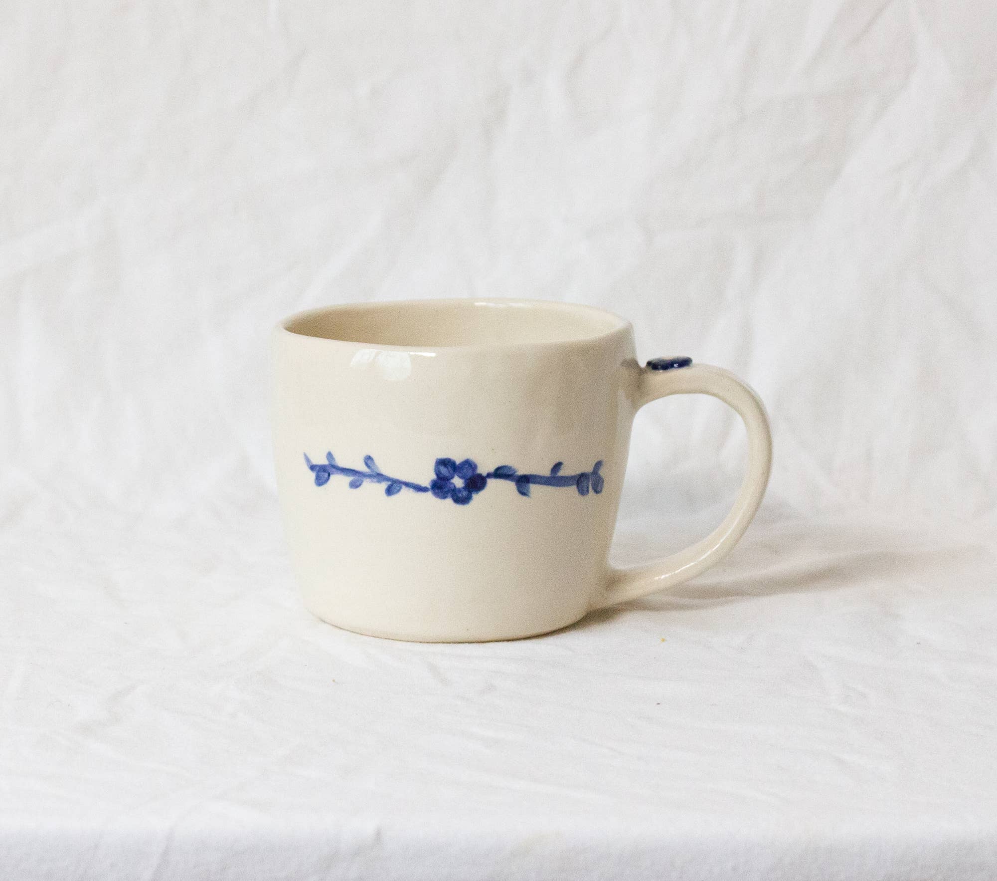Erika Christine Ceramics - Wholesale Coffee Mug - Daisy Mug