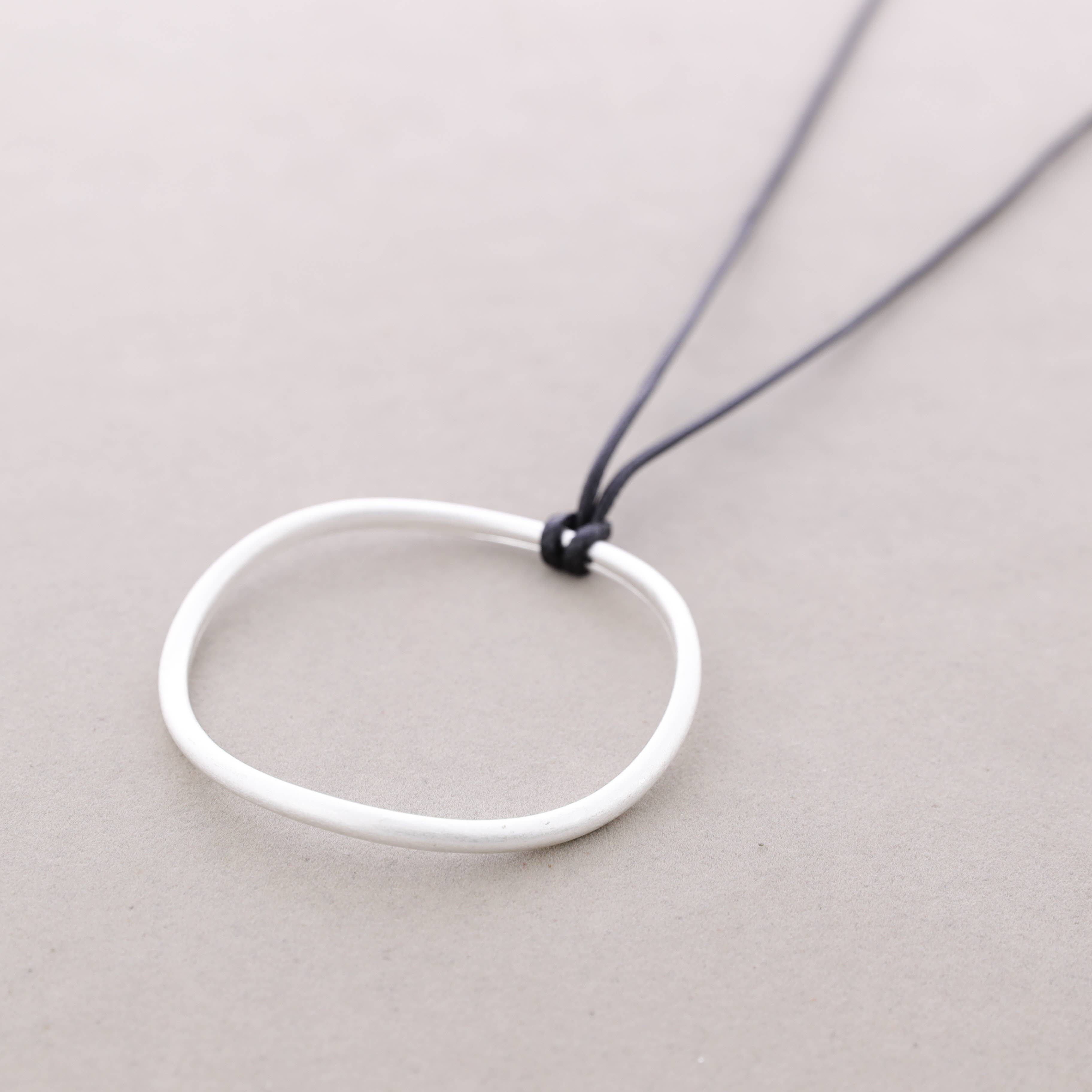 Sonata - Wholesale Snap Jewelry - Long Pendant Ring Metal Necklace6