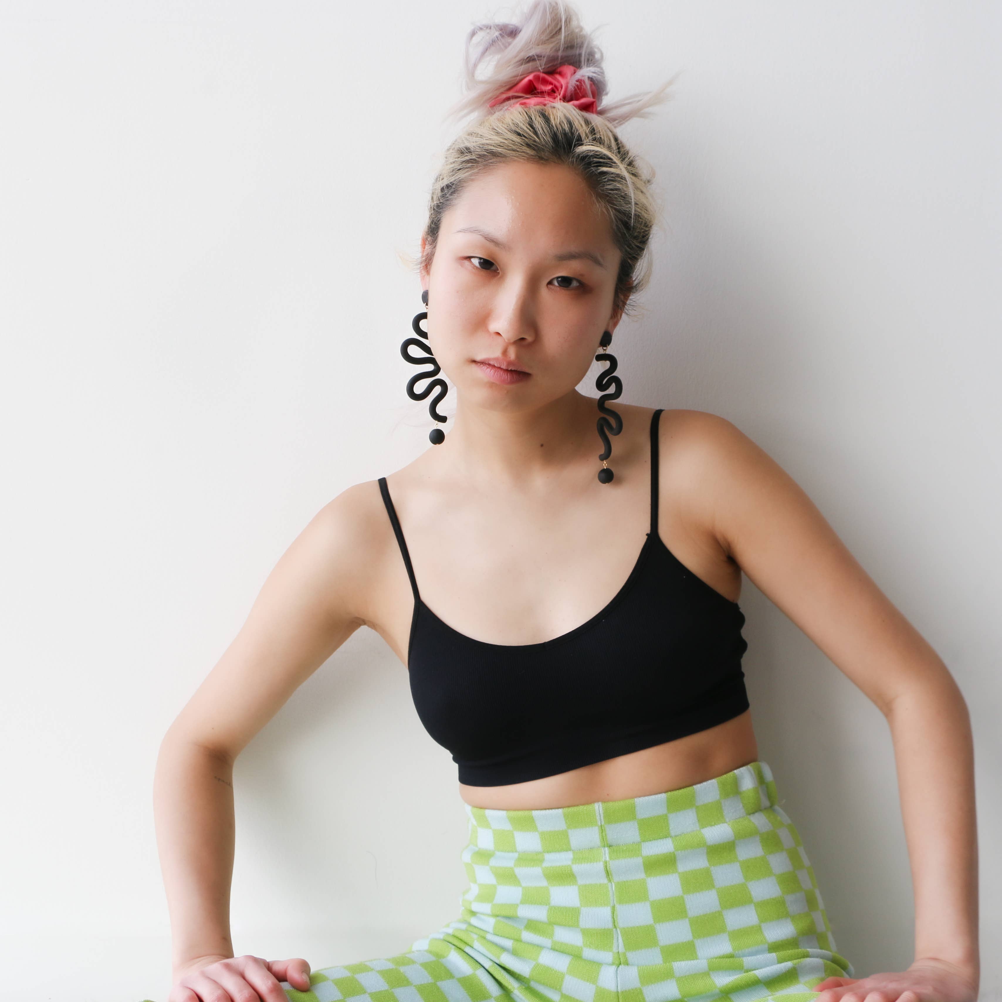 By Chavelli - Wholesale Dangle Earrings - Tube Squiggle dangly statement earrings in Black3