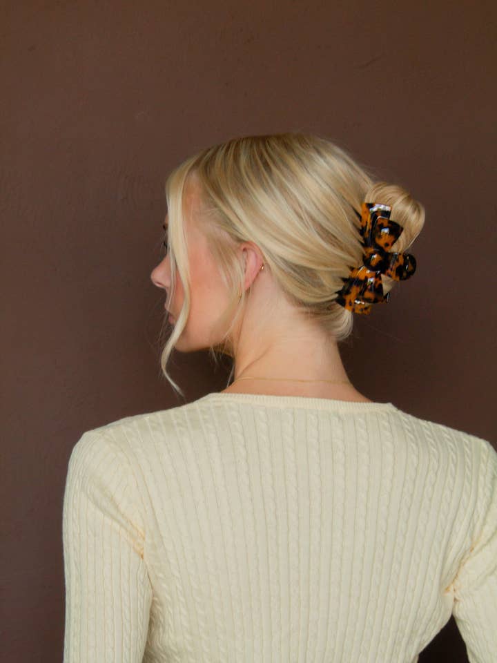 Tortoise Bow Claw Clip for wholesale by Shop Andi