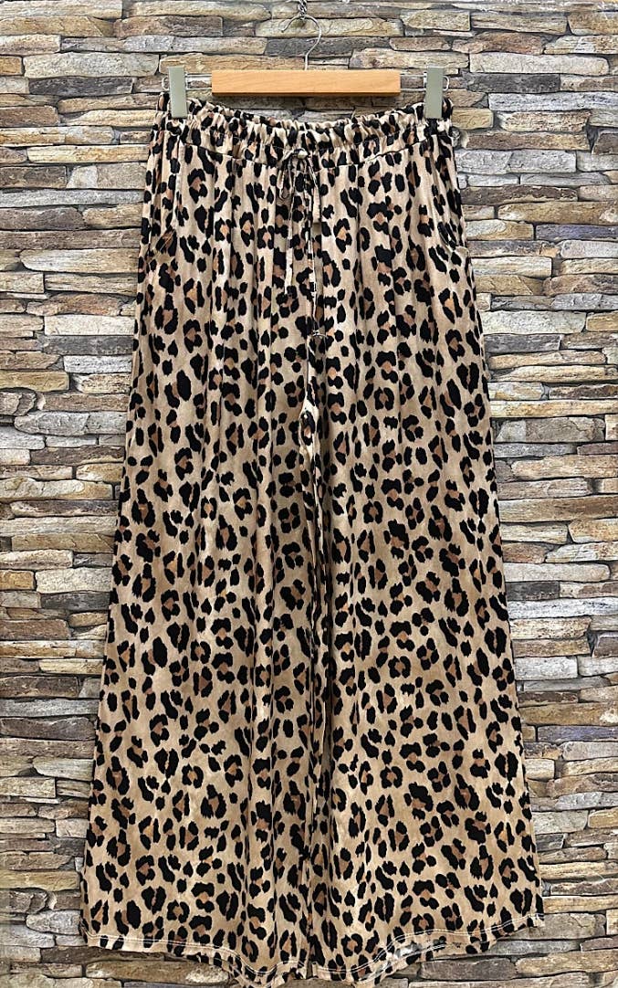 LOOWIE - Wholesale Skirt - Women's - ESSPL Leopard Print Wide-Leg Pants with Pockets Viscose