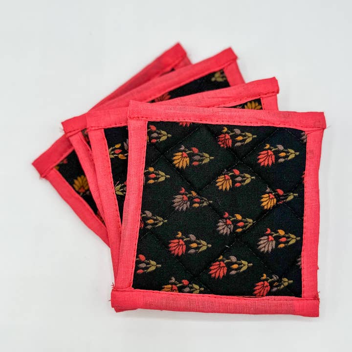 Sottobicchieri trapuntati con calendula per la vendita all'ingrosso da parte di AMANSH