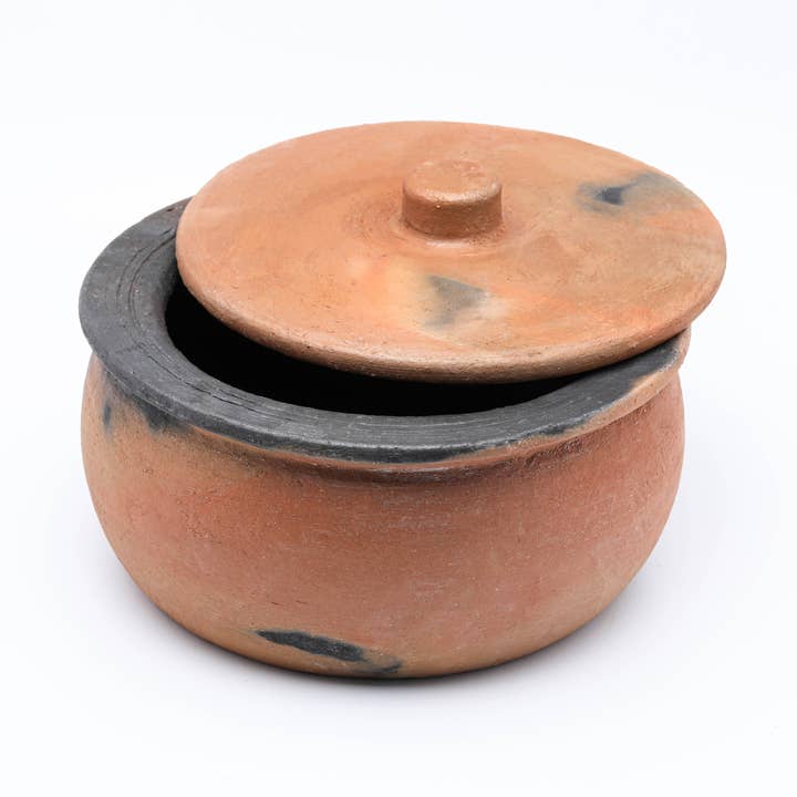 Hakan - Wholesale Cooking pot - Twice-baked Terracotta, Unglazed Clay Cooking Pot with Lid1