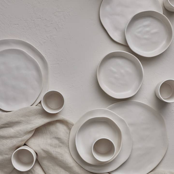 Stone + Lain - Wholesale Dinnerware Set - Hekonda Stoneware Dinnerware Set - Beige