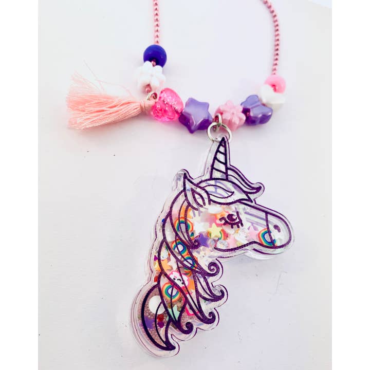 Collier à breloques à breloques licorne Shaker pour la vente par Sadie’s Moon