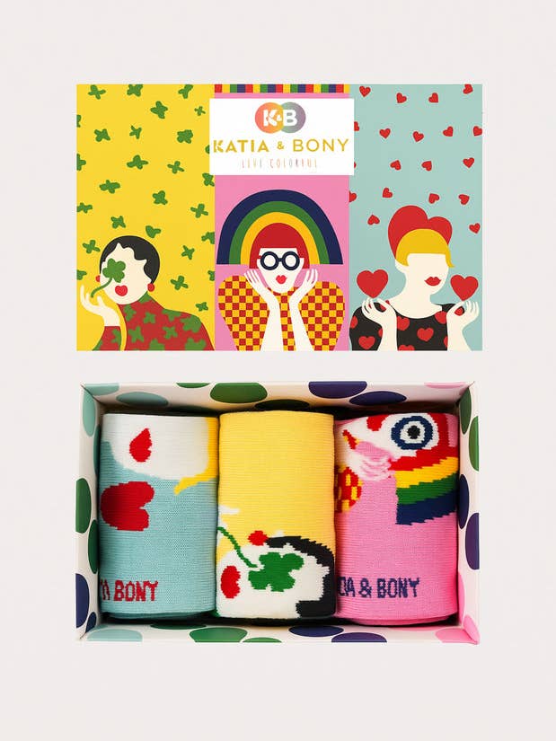 Pack de 3 calcetines tobilleros para mujer con estampado de caras en caja de regalo para venta al por mayor de Elly+Lune