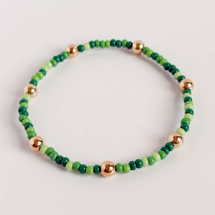 Bracelet Abby de Noël vert pour la vente par Gardenia Co
