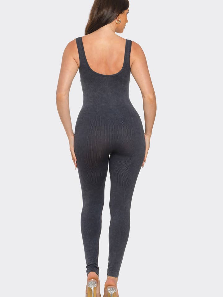 Julia by LoveJ - Wholesale Jumpsuit - Women's - Front Scoop Neck Corset Style Jumpsuits4