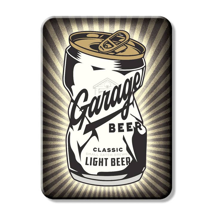Magnete: Lattina di Birra da Garage 2,5 pollici x 3,5 pollici. per la vendita all'ingrosso da parte di Desperate Enterprises