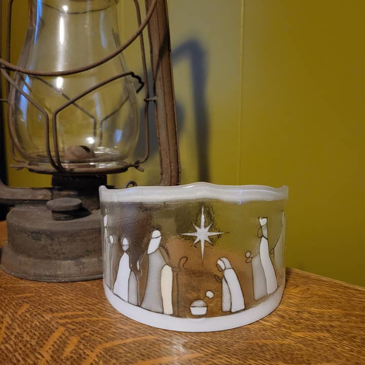 Fused Glass White Curved Nativity for wholesale by Eclectic Woodchuck