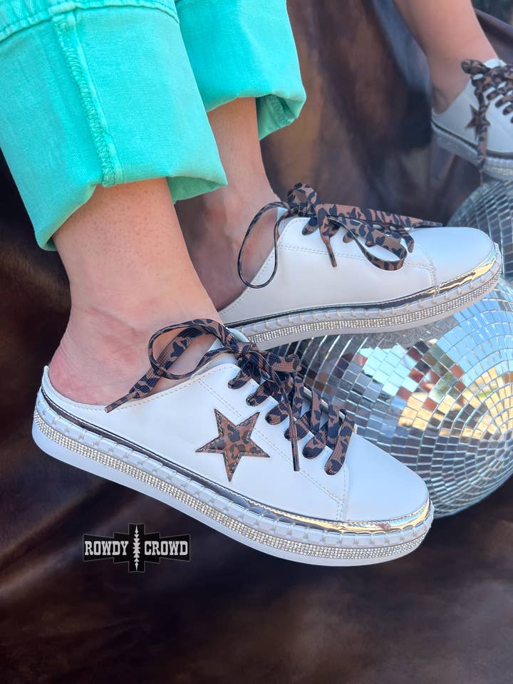 Rowdy Crowd Clothing - Wholesale Slides - Women's - Silver Springs Slides