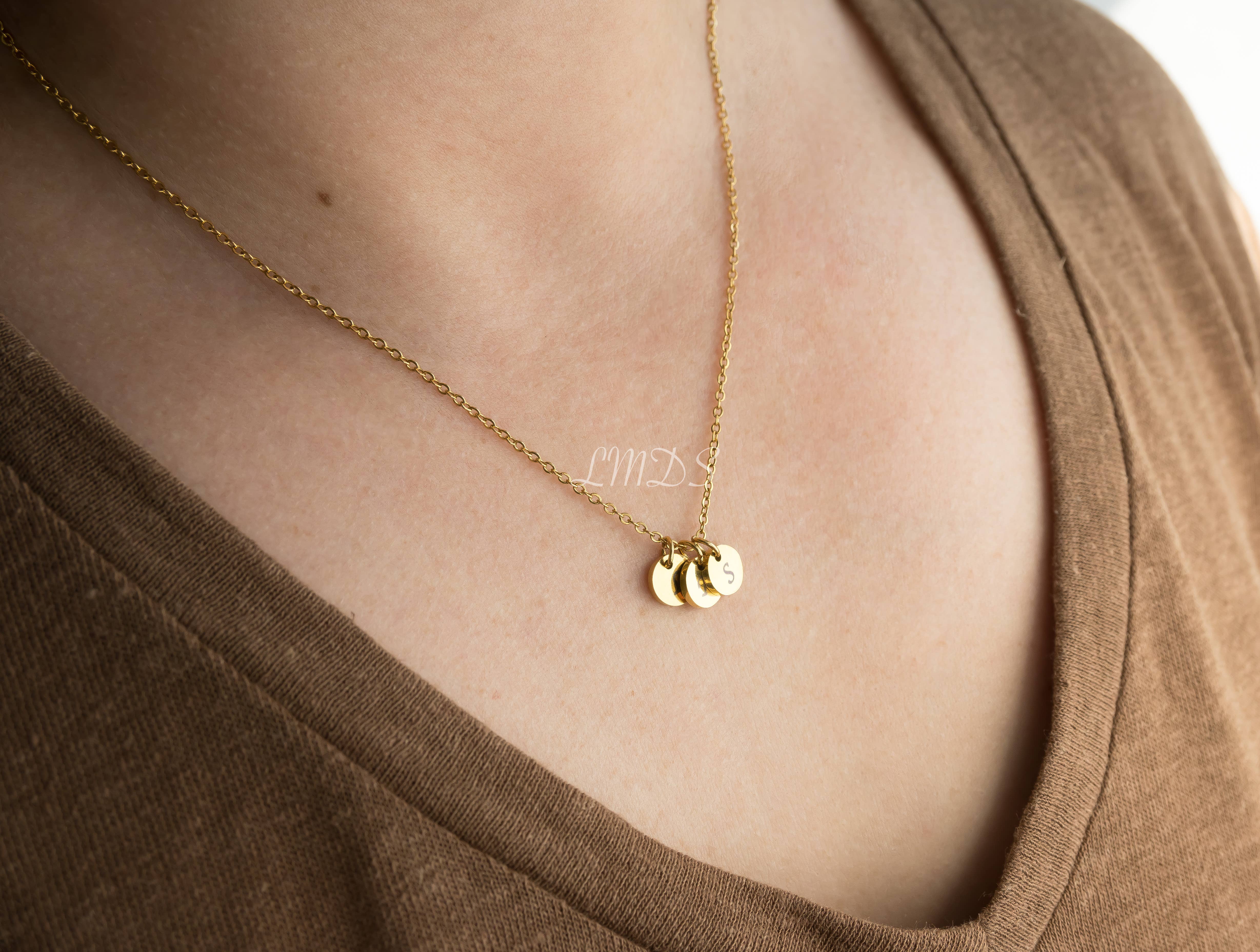 Blueyejewelry - Wholesale Individual Charm/Pendant - 8 MM Initial Charm - Double-Sided Waterproof Letter Charm4