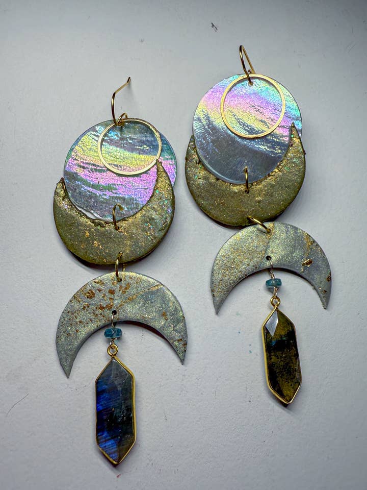 Måne 4 för wholesale av Madeline Philbeck Jewelry