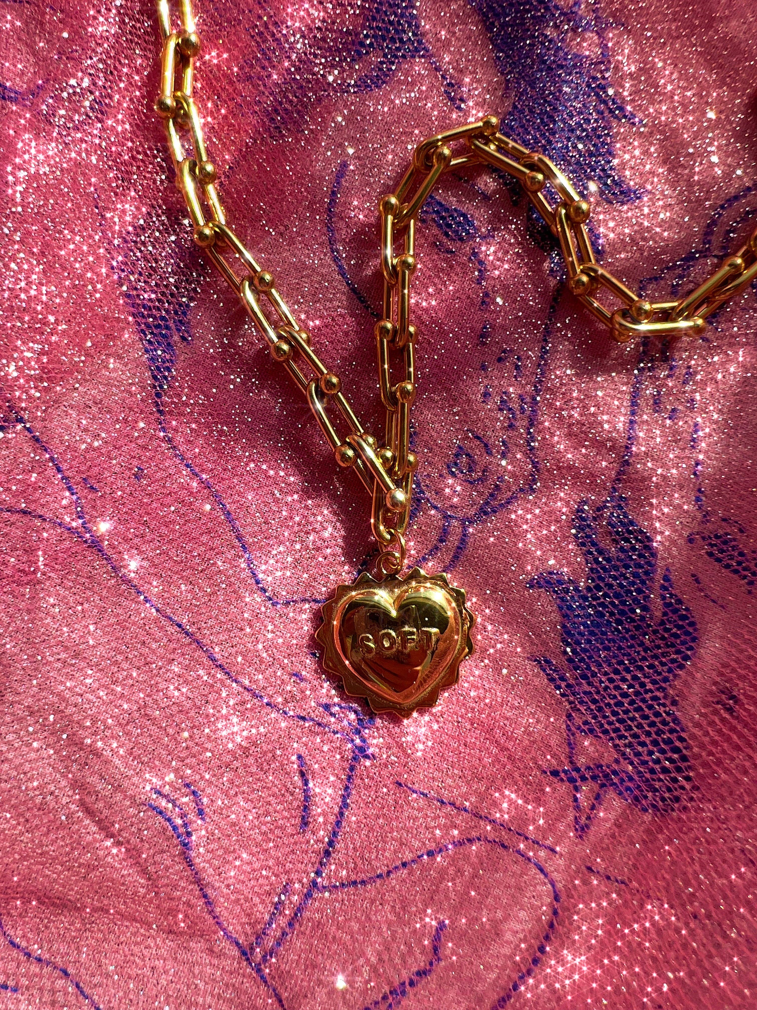 ReesaBoBeesa - Wholesale Pendant/Charm Necklace - Soft Heart Chain Necklace0