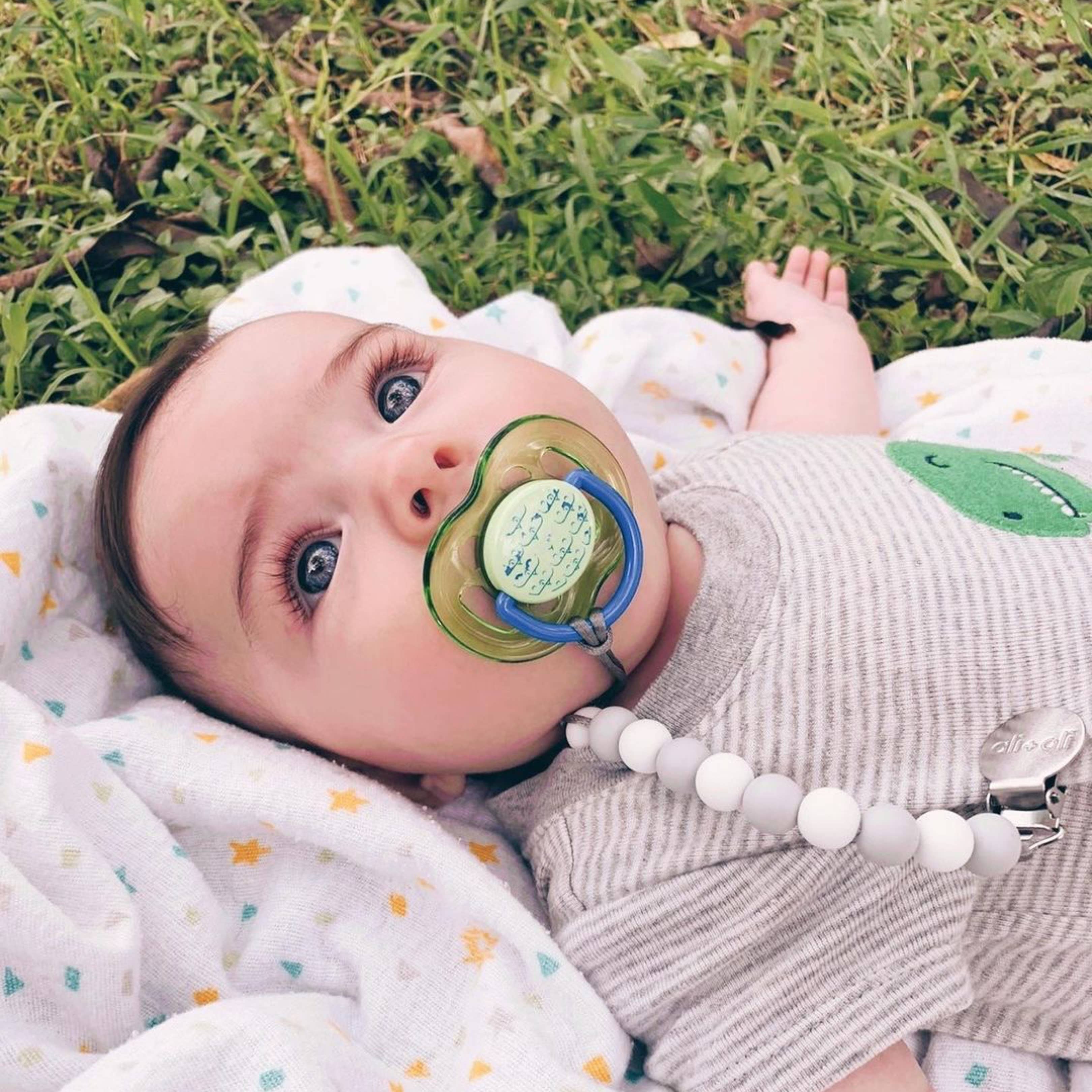 Ali+Oli - Wholesale Pacifier Clip - Baby - Ali+Oli Silicone Pacifier Clip (Grey-White)2