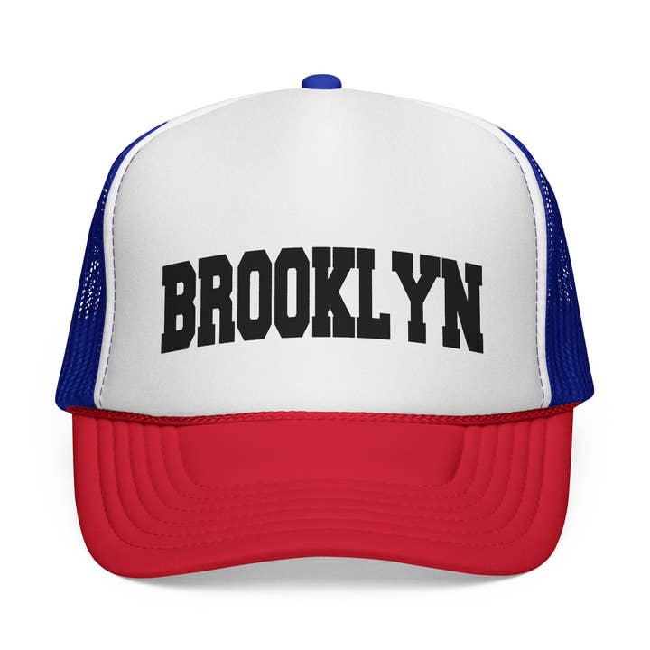 Casquette trucker jeunesse style universitaire Brooklyn, New York pour la vente par Hey Mountains