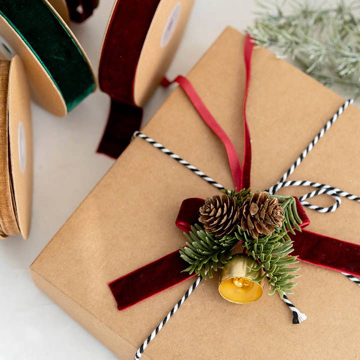 Sweet Home Deco - Wholesale Ribbon - Gift Wrapping - 3/8"-1''W Velvet Ribbon Christmas Holiday Colors