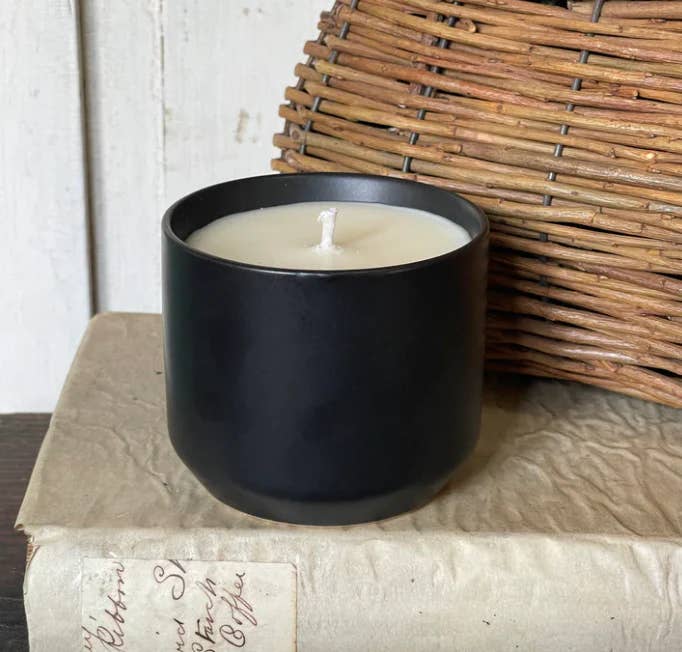 1858 Candle Co - Vendita all'ingrosso Candela in vasetto - Candela di soia Campfire da 9 once in ceramica riutilizzabile