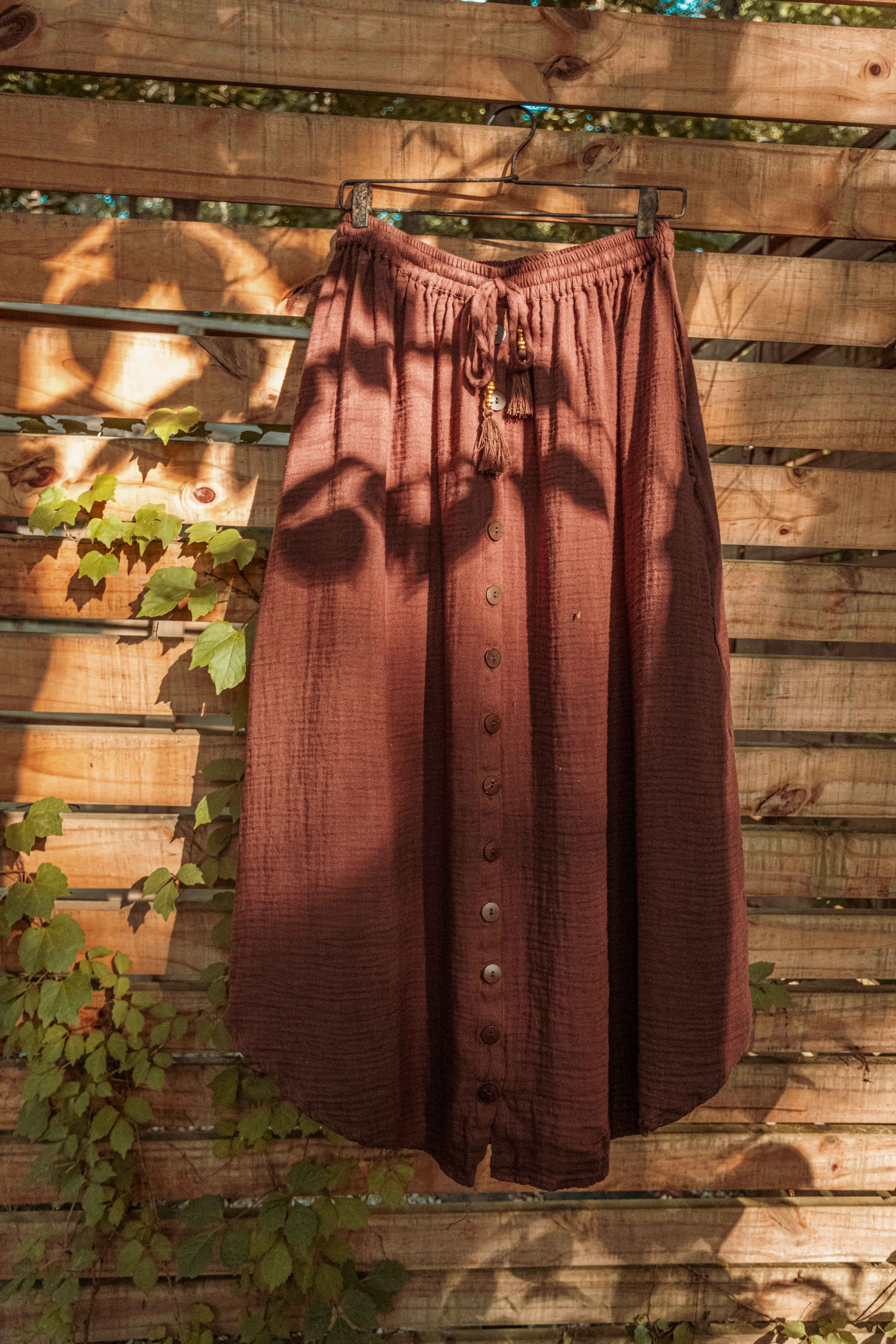 Gardenbelle Shop - Vente Jupe – femme - Jupe boutonnée en bambou et coton Beachy Boho, jupe longue bohème9