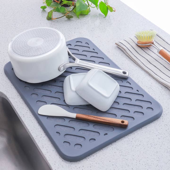 Better Houseware Corp. - Wholesale Dish Drying Mat/Rack - The Magic Dishmat: Stone & Silicone Quick Dry Mat1