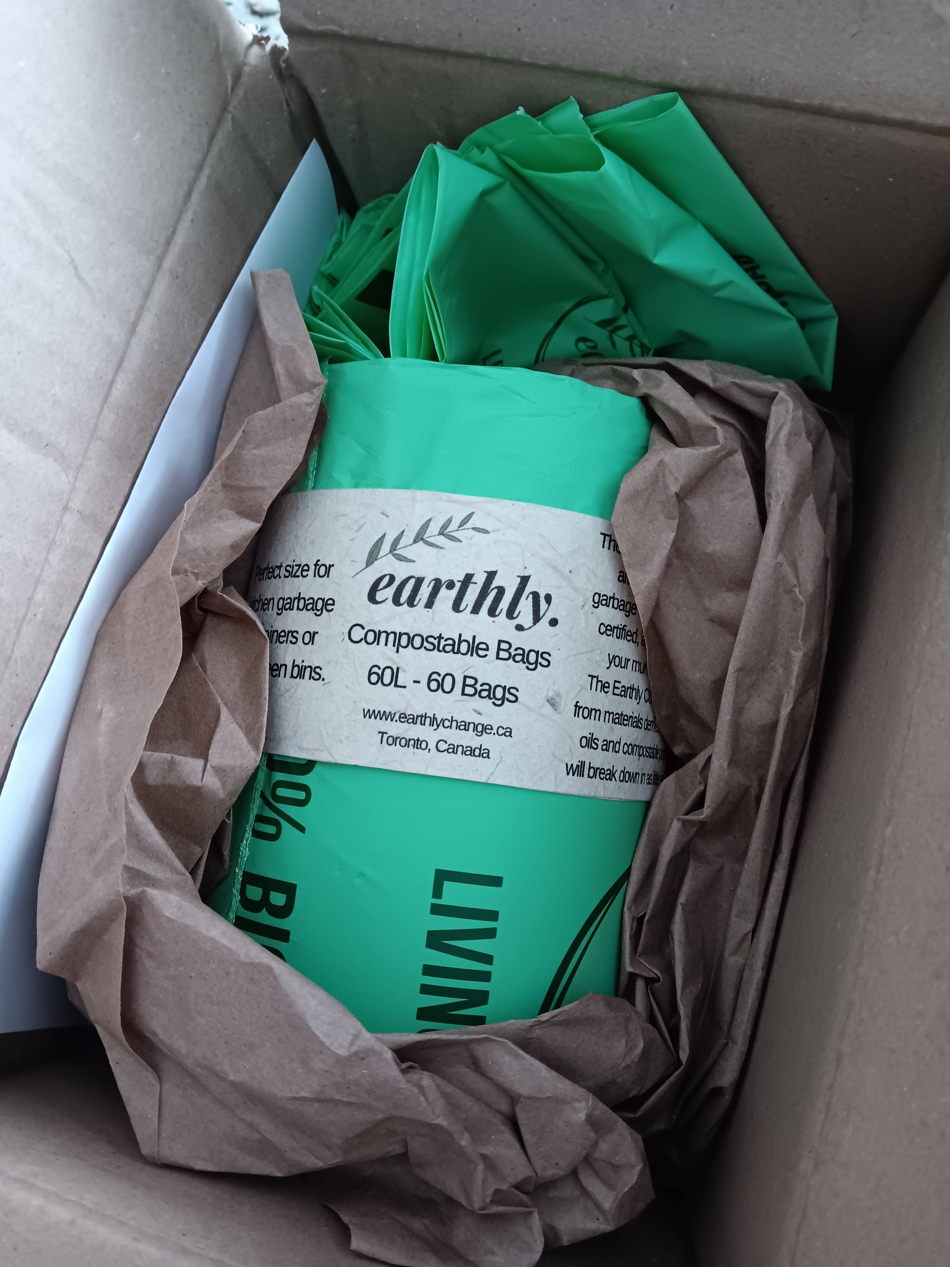 Earthly Change - Wholesale Rubbish can/Rubbish bin - Compostable Biodegradable Garbage Bags (English/French)3