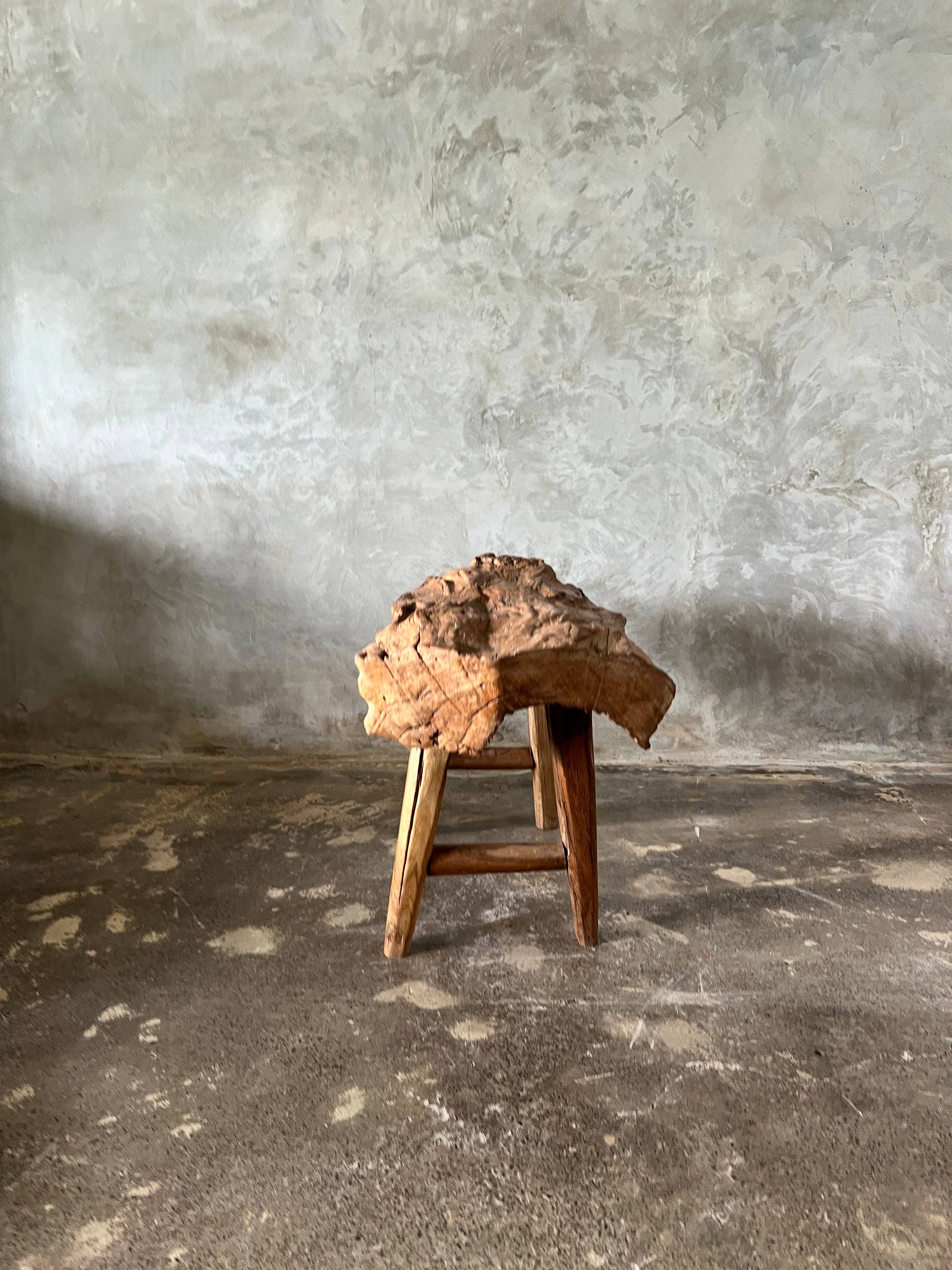 Office Objets - Venta al por mayor Bancos - Banco pequeño de teca asiática rubia con cuatro patas - Sembilan29