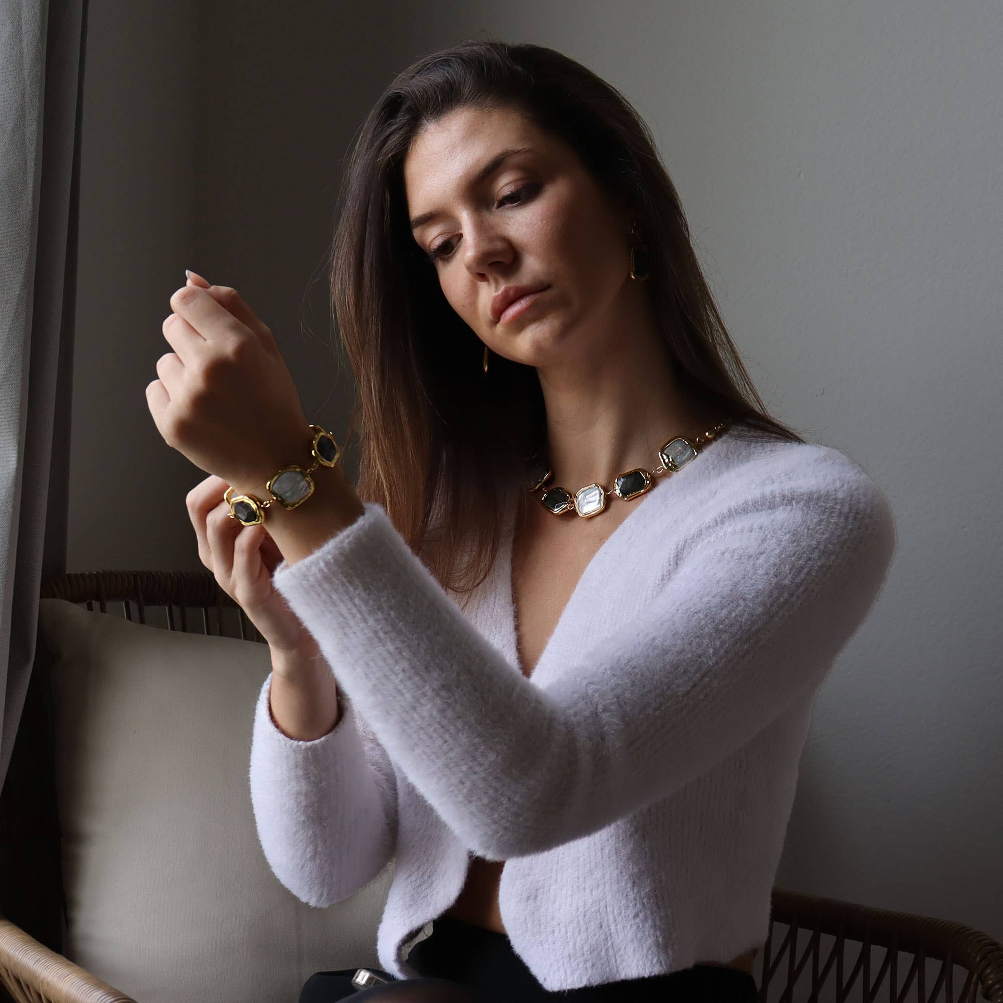 KARINE SULTAN - Wholesale Link & Chain Bracelet - Labradorite Stone Statement Bracelet2