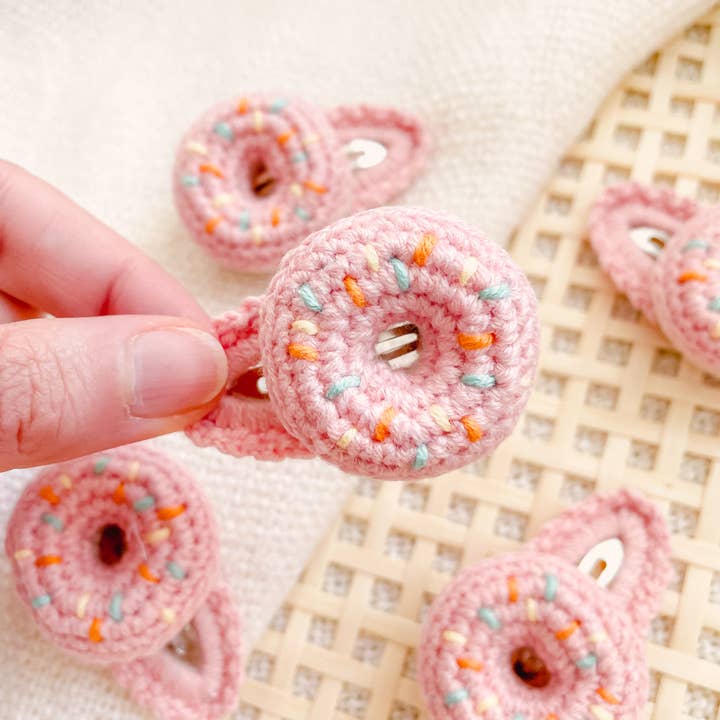 miniwhale studio - Wholesale Hair Clip - Kids - Hand-Made Crochet Donut Hair Clips