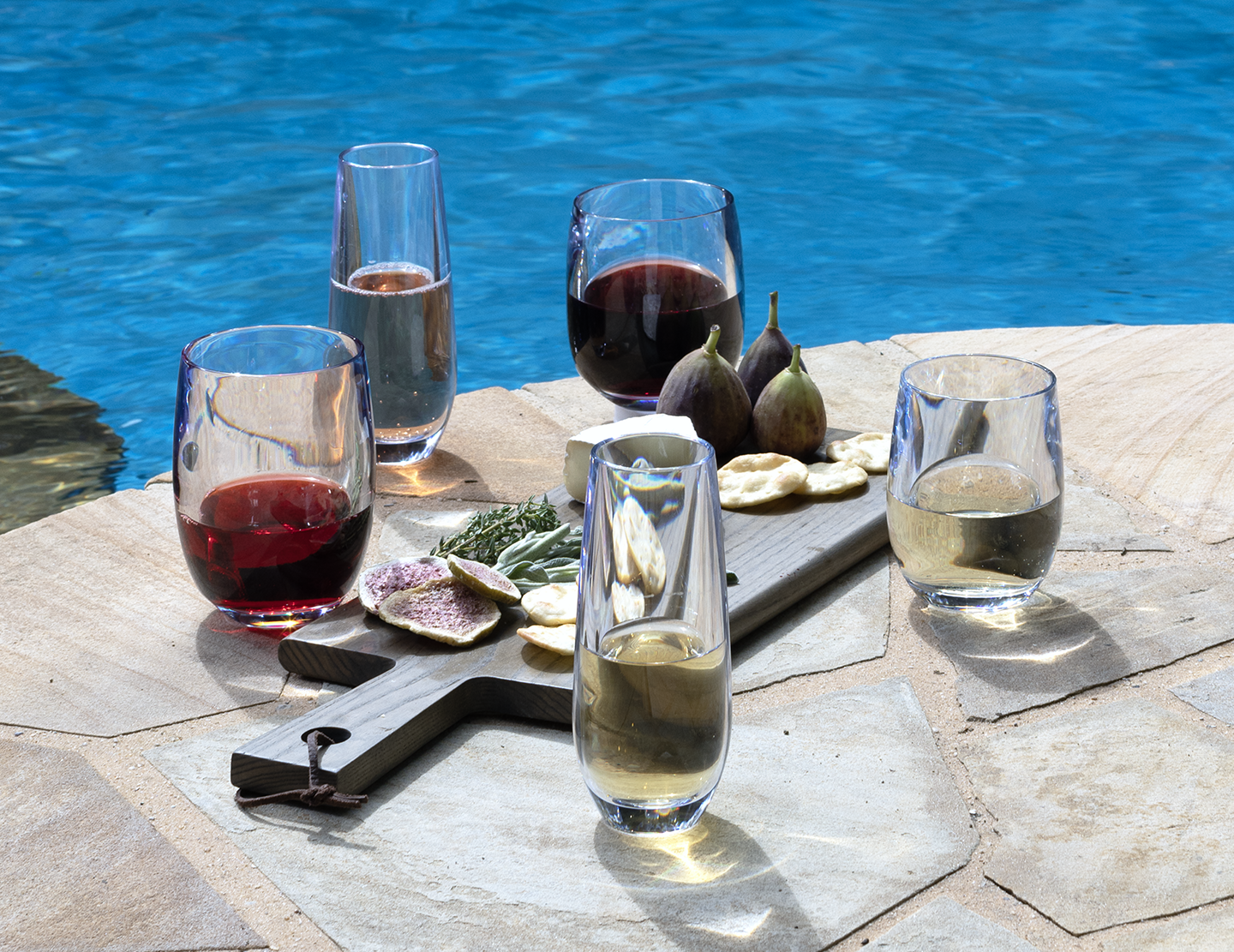 clear Oasis 11 oz. Burgundy for wholesale on Faire5