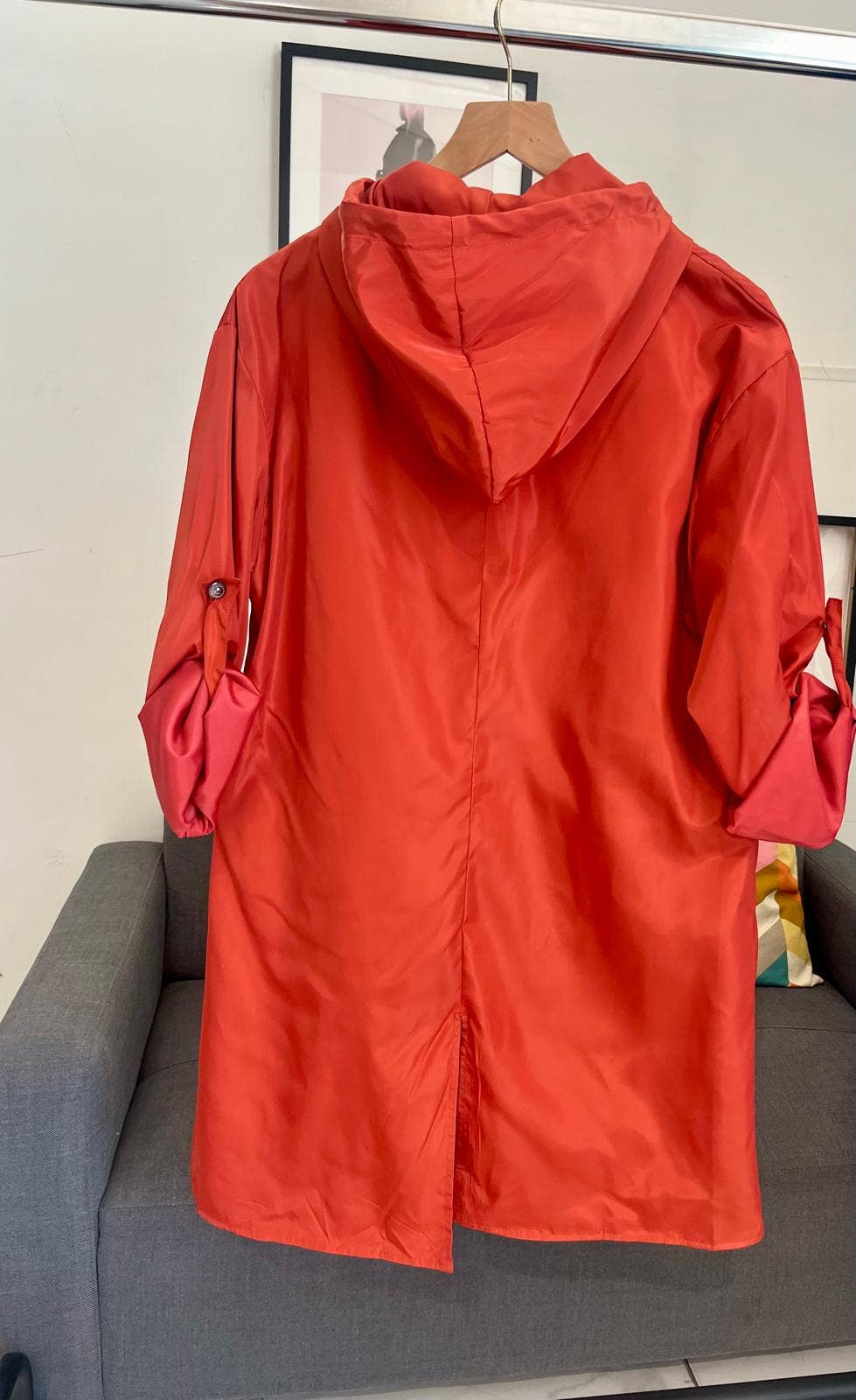 SWEET MAGIC MODA Y COMPLEMENTOS - Wholesale Raincoat - Women's - THREE-QUARTER REFLECTIVE RAINCOAT 2