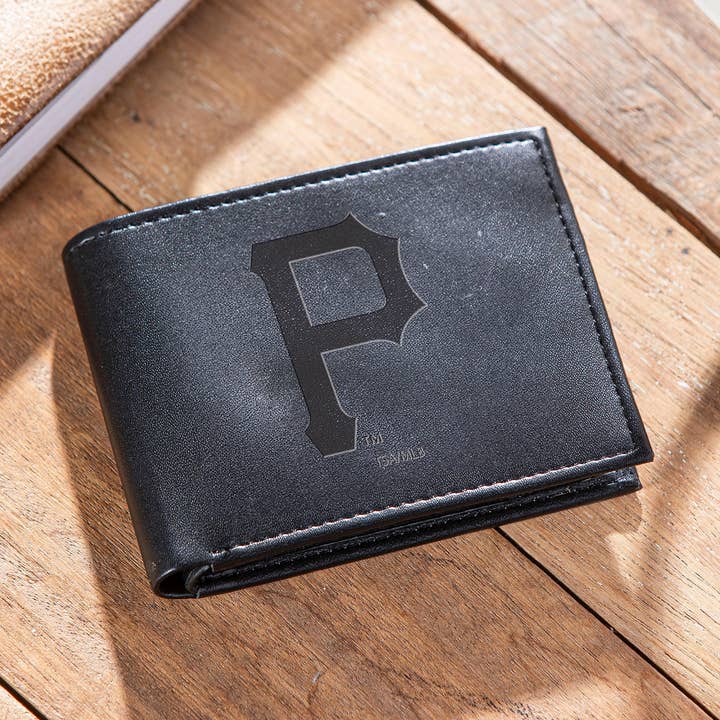 Pittsburgh Pirates Bi-Fold Wallet Black for wholesale by Evergreen Enterprises