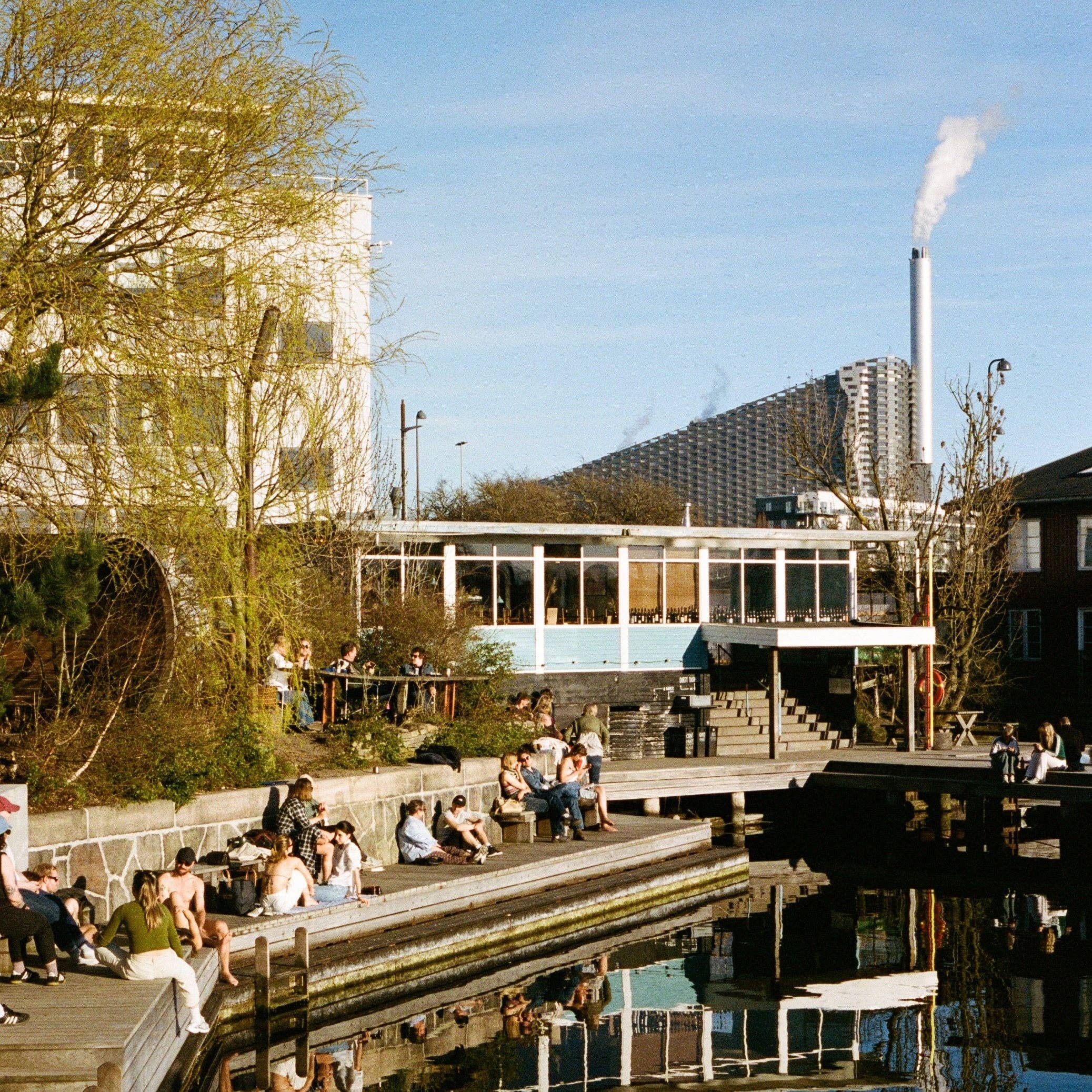 A Week Abroad - Wholesale Travel Book - Book Copenhagen - Book1