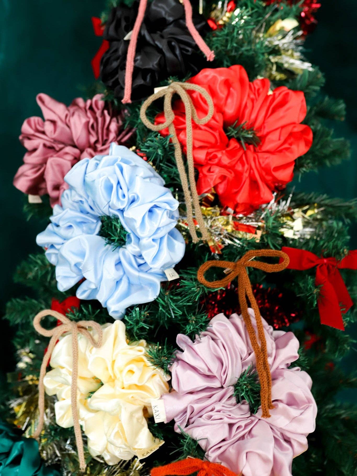 KAXI - Wholesale Scrunchie - Dames - JUMBO SLAAP ZIJDE/SATIJN SCRUNCHIES14