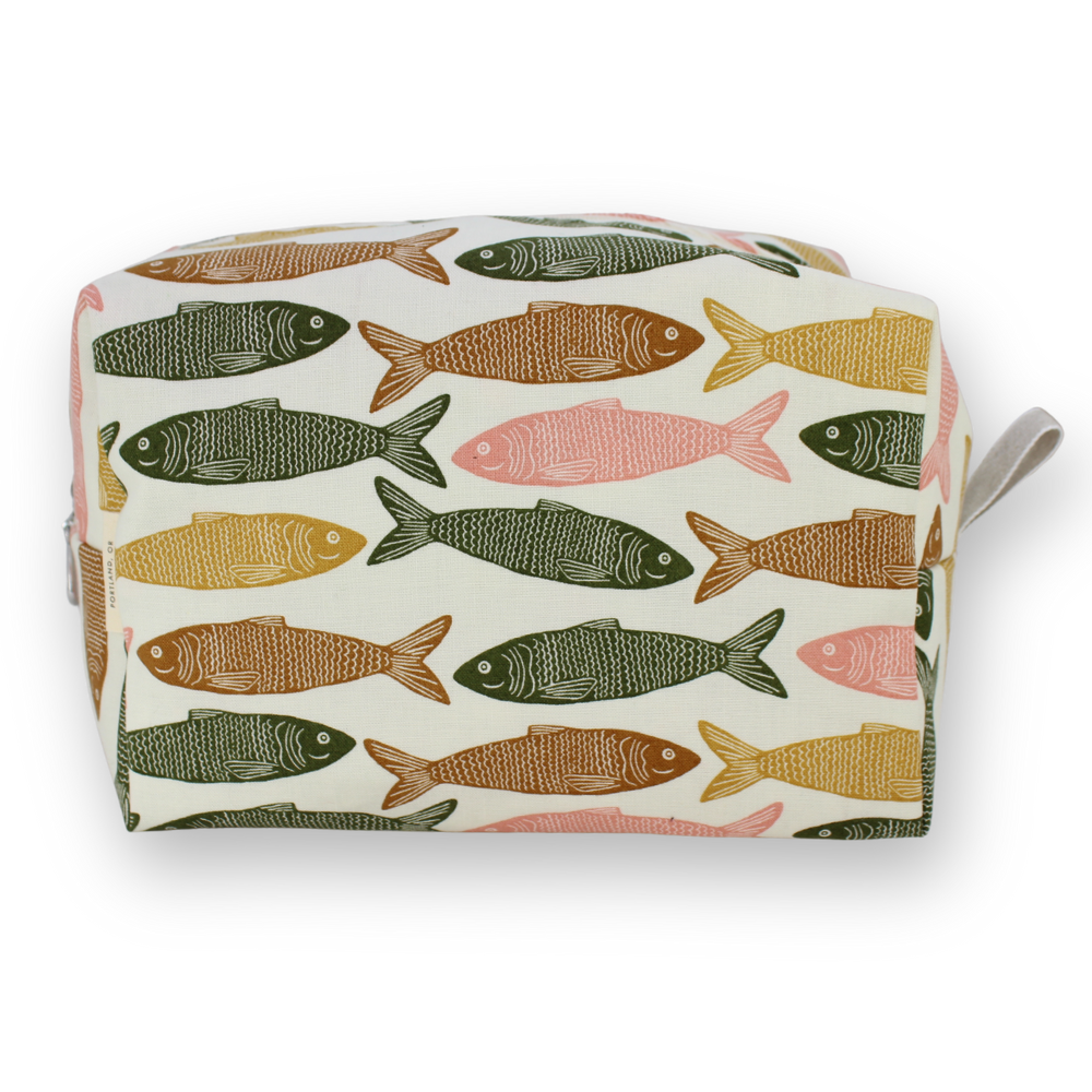 Dana Herbert - Wholesale Toiletry Bag - Women's - The Large Dopp Kit7