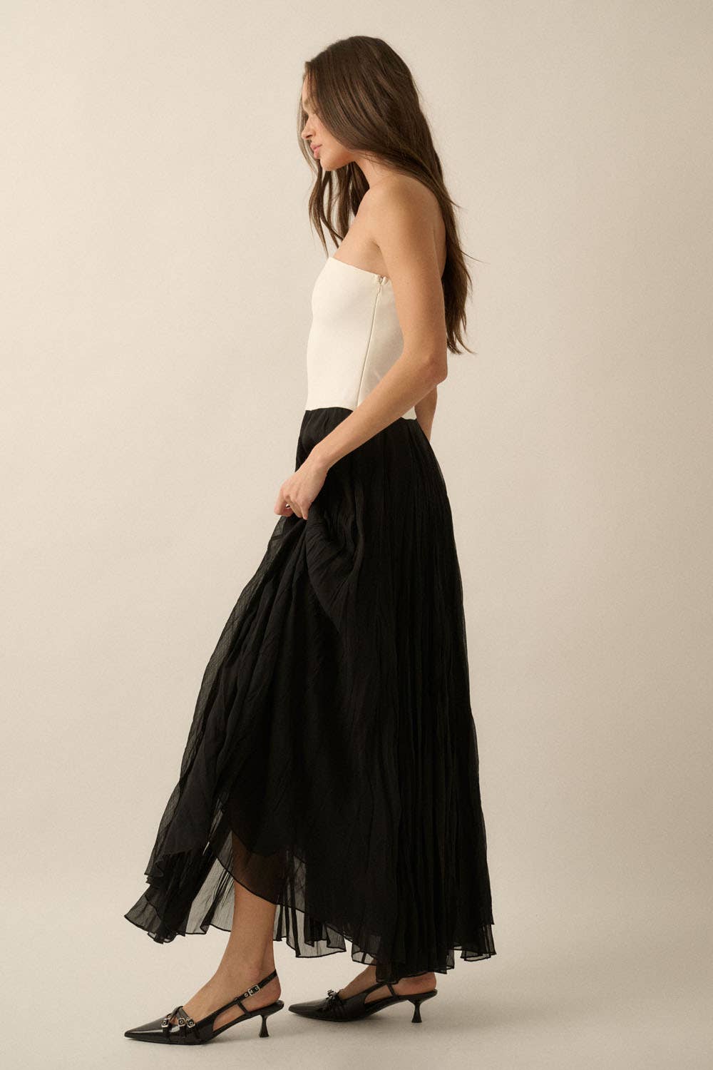 Promesa USA - Venta al por mayor Vestido - Mujer - Vestido largo de gasa texturizada sin tirantes a bloques de color10