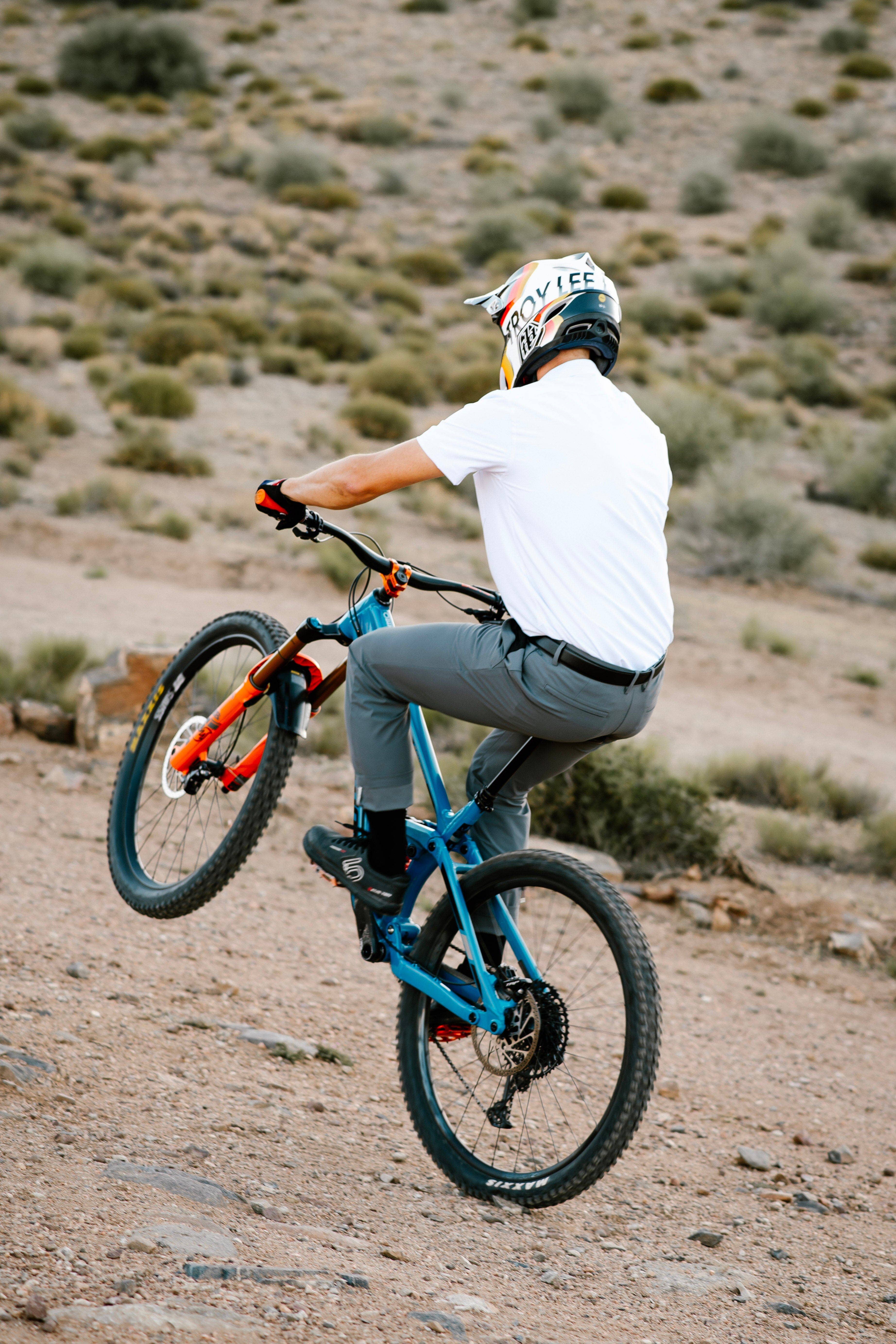 Tough Apparel - Wholesale Button Down Shirt - Men's - White Hustle Dress Shirt - Short Sleeve9