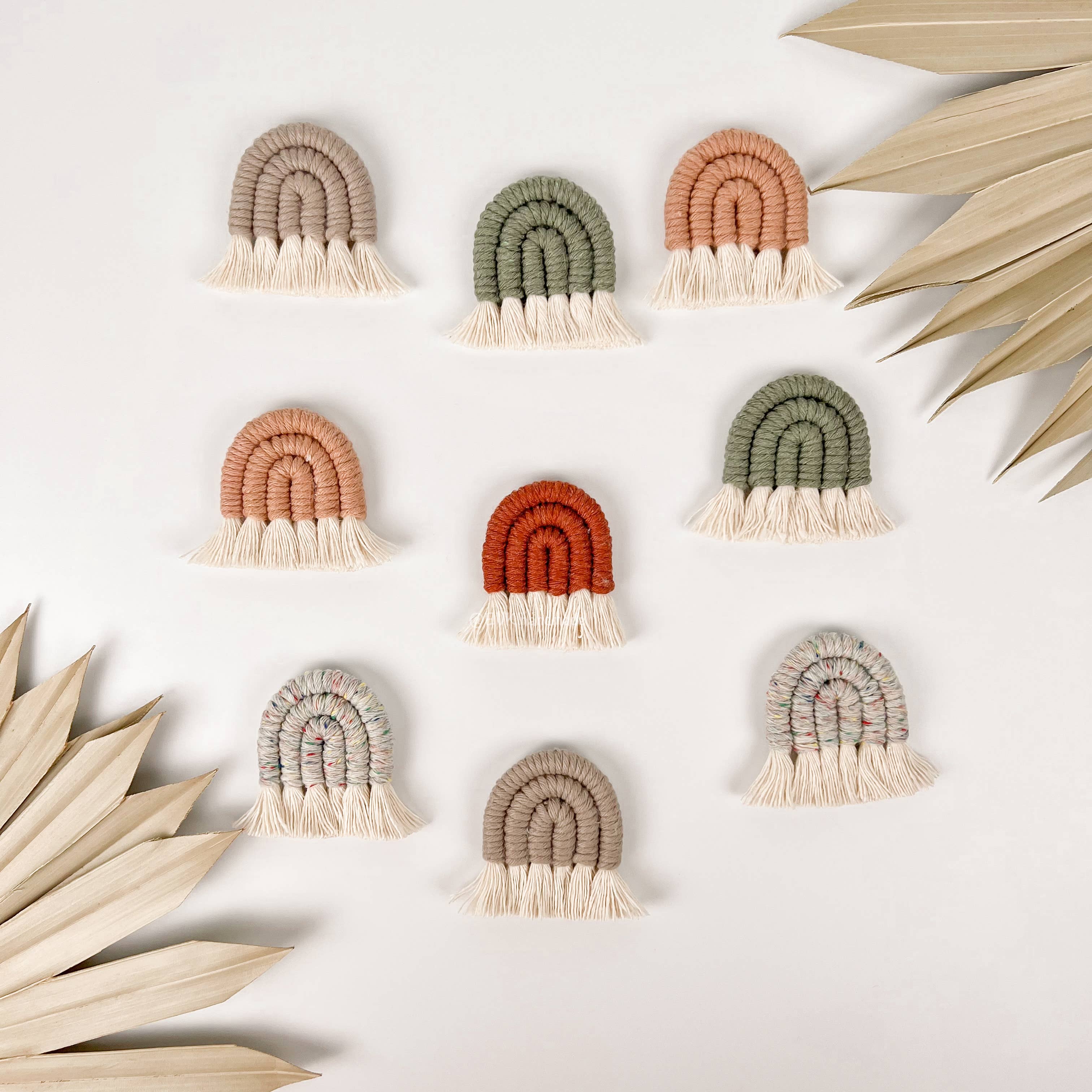 EVKI Handmade – wholesale Badge accessory – Women's – Mini Macrame Rainbow Badge Reels1