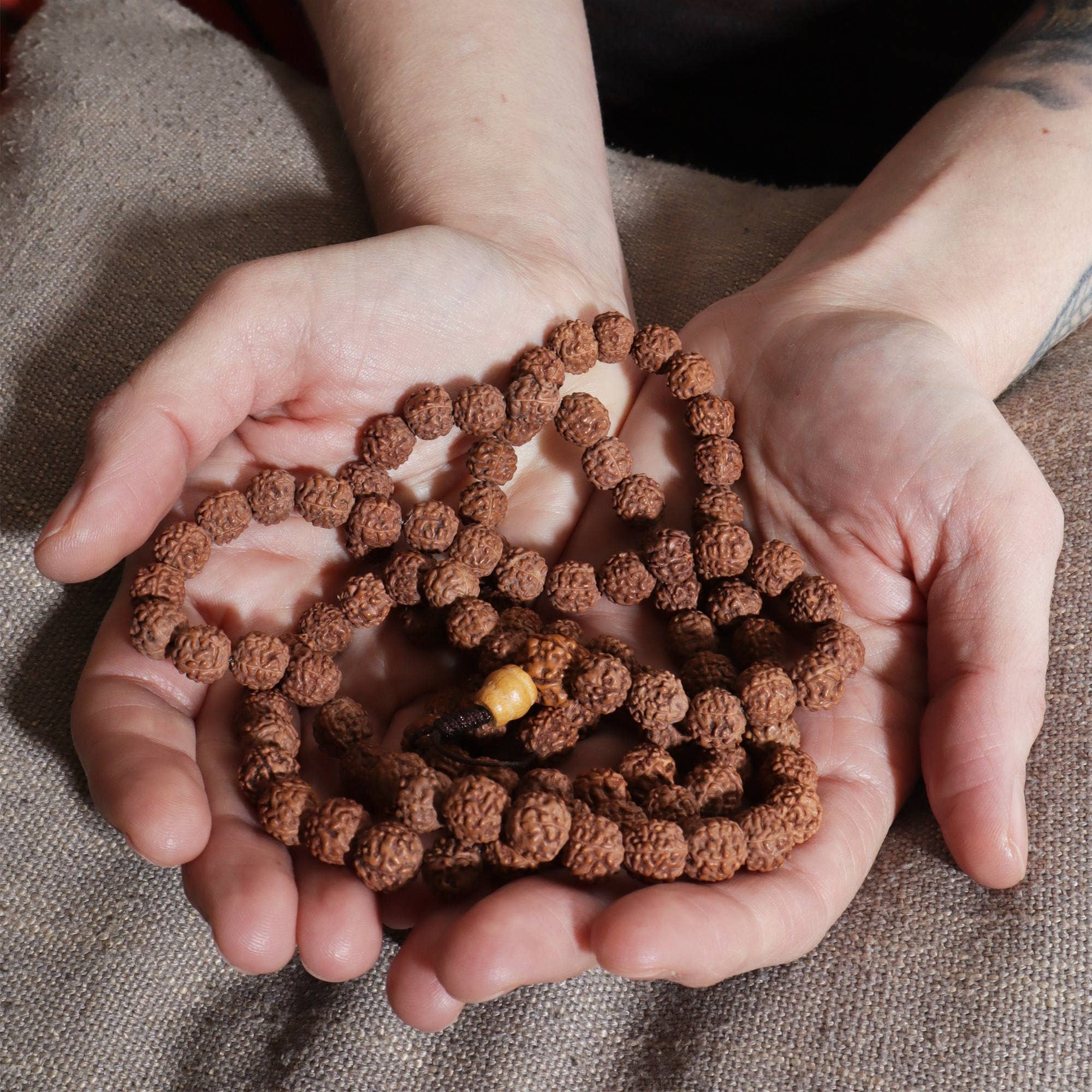 Tribal Trade GmbH – wholesale Bib necklace – Prayer chain Rudraksha beads light brown necklace mala necklace6