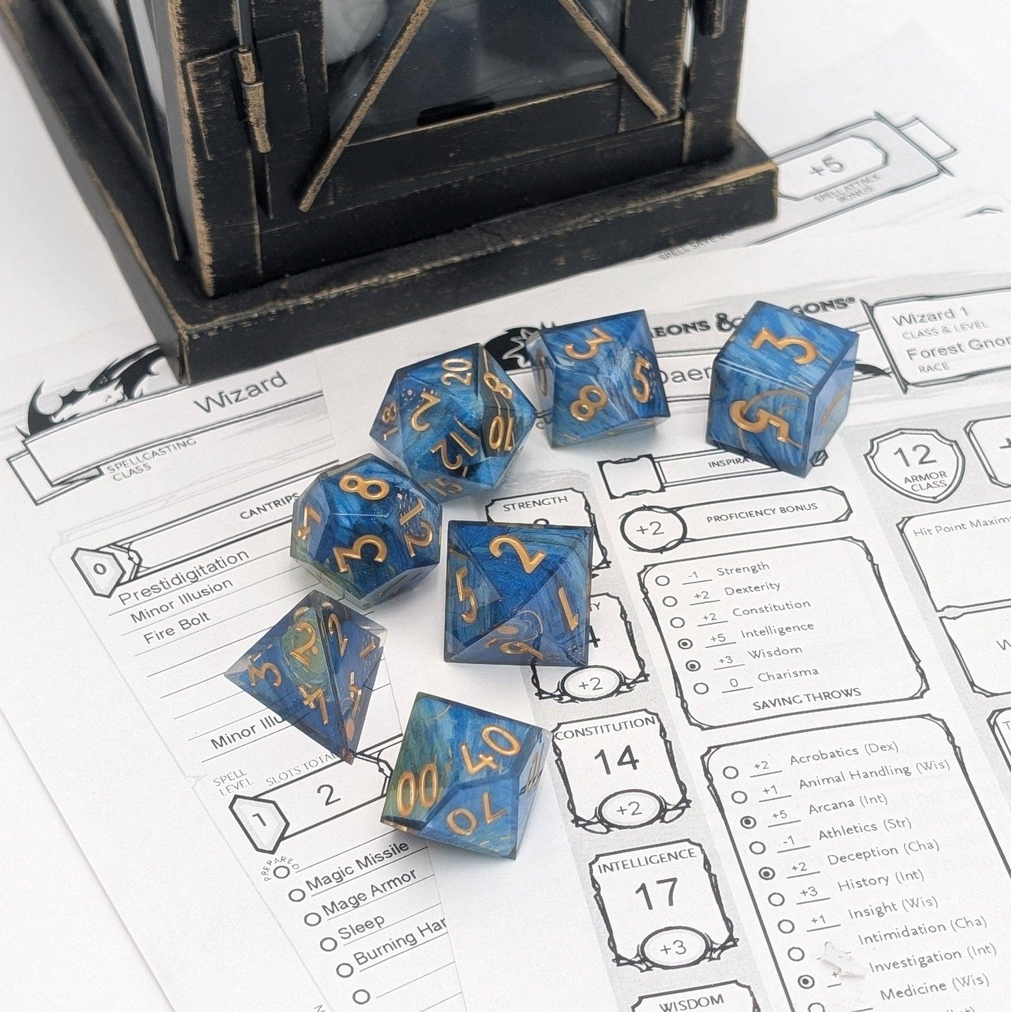 EBONWOOD - Wholesale Dice - Mist and Moon - 7 Piece Luxury D&D Dice Set3