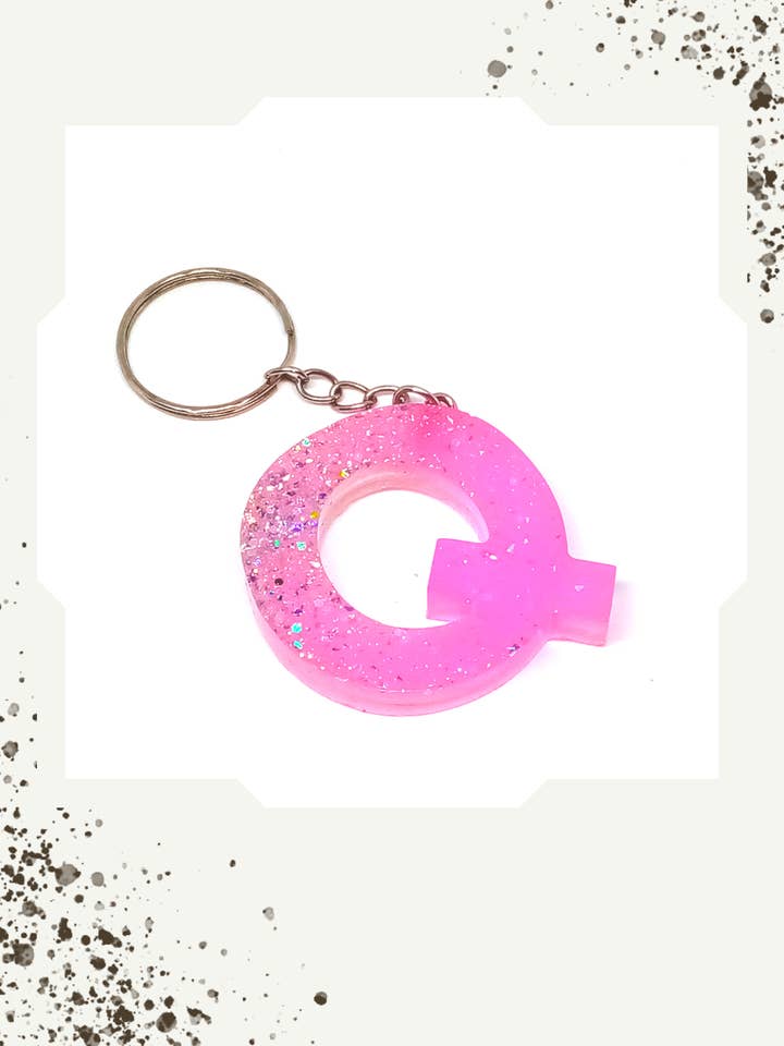 Letter Q for wholesale by LE MONDE DE SOON