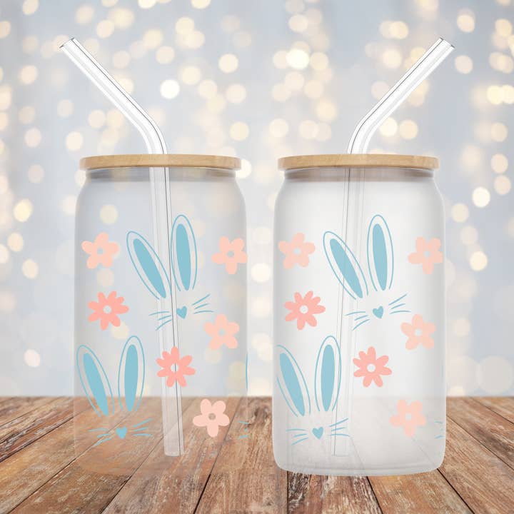 Verre Floral Bunnies Libby pour la vente par Peach Tree Textile + Trends
