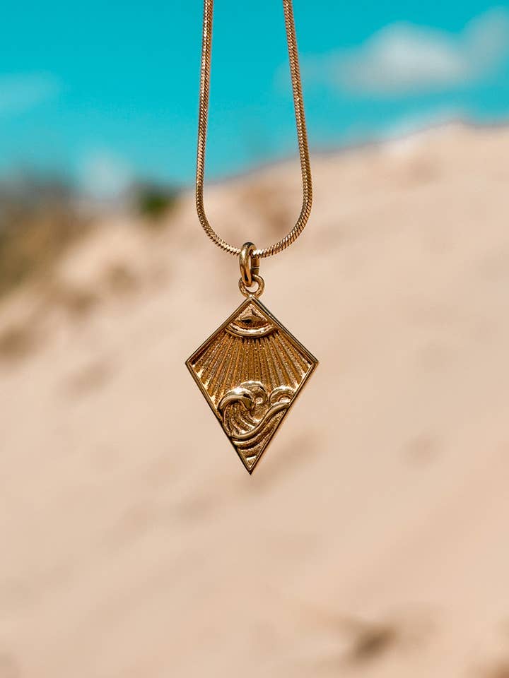 Ocean Follow The Sun Necklace Gold for wholesale by Laguna Treasures